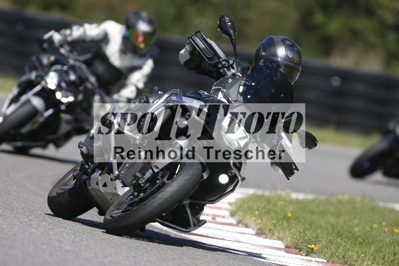 Archiv-2025/48 25.08.2025 Cornu Master School ADR/blau-bleu/117